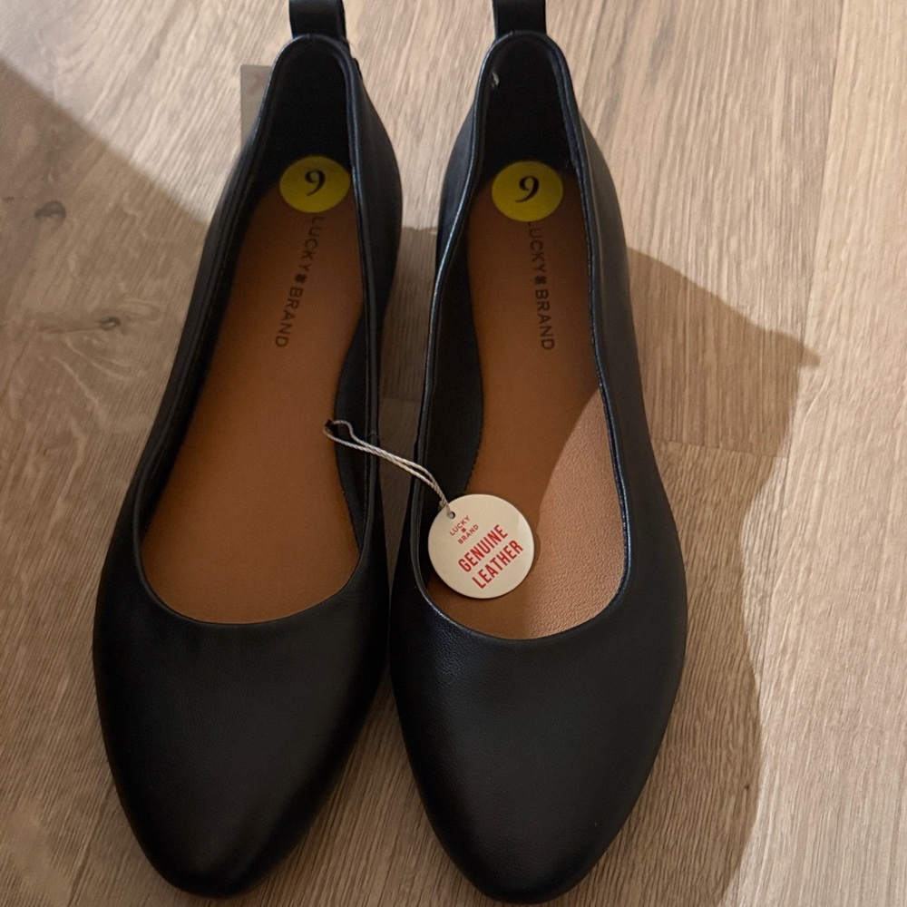 Lucky Brand Women's Classic Black Leather Loafers